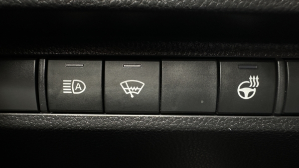 Toyota RAV4 2.0 Luxury 2022 m. 24