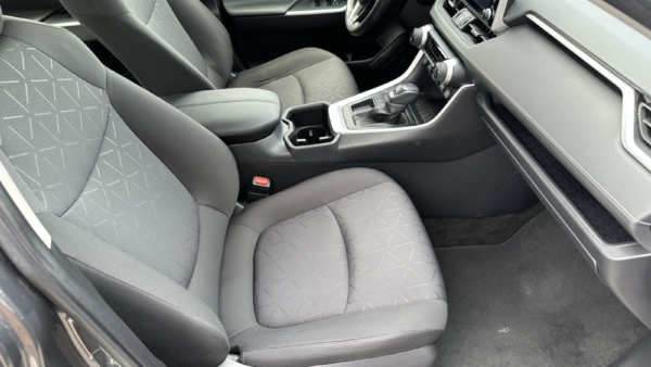 Toyota RAV4 2.0 Luxury 2022 m. 6