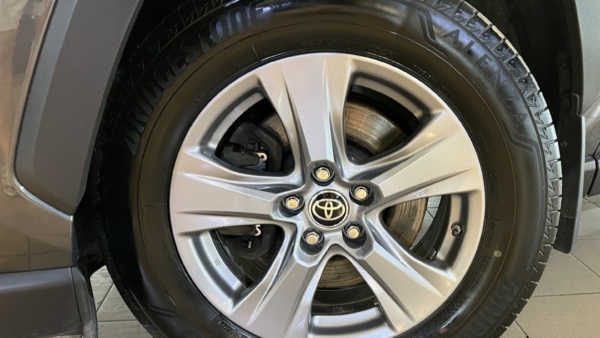Toyota RAV4 2.0 Luxury 2022 m. 4