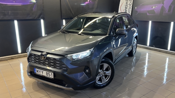 Toyota RAV4 2.0 Luxury + Comfort paketas 2022 m. 1