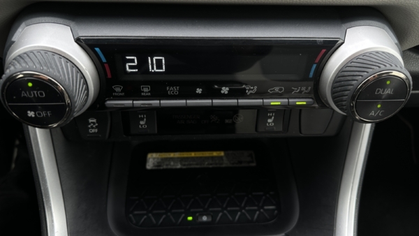 Toyota RAV4 2,5 Hybrid Premium 2021 m. 18