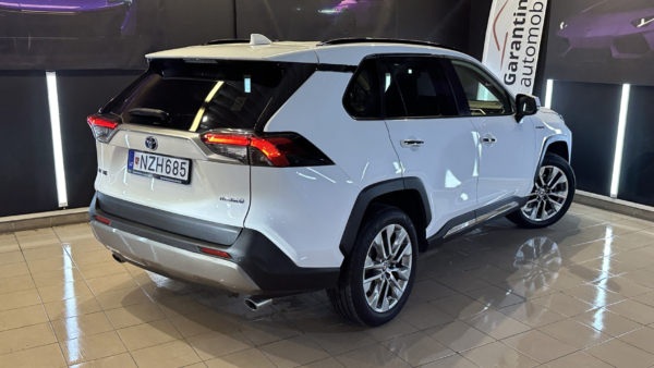 Toyota RAV4 2,5 Hybrid Premium 2021 m. 2