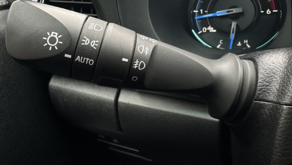 Toyota Hilux 2,8 AT Invicible 2023 m. 11