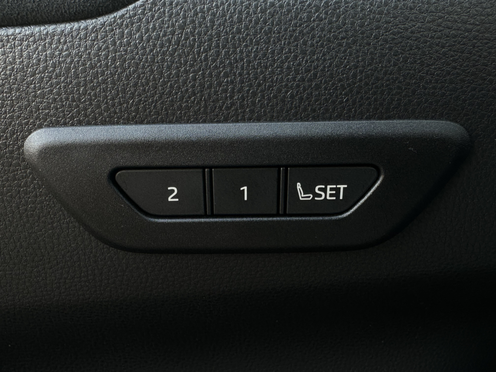 Toyota C-HR AWD-i 2.0 Hybrid GR Sport 2024 m. 32