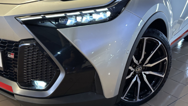 Toyota C-HR AWD-i 2.0 Hybrid GR Sport 2024 m. 42