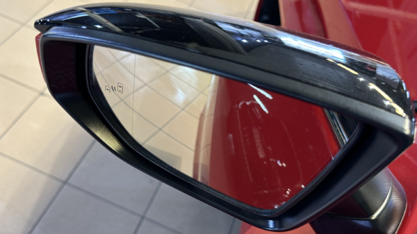 Lexus UX 300h 2.0 F-Sport AWD 2024 m. 39