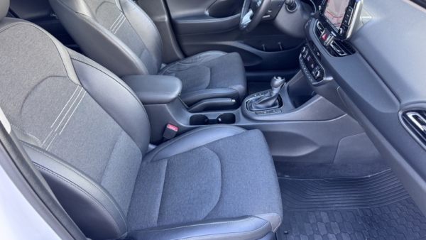Hyundai i30 1,5 T-GDi MHEV Comfort Plius 2023 m. 7