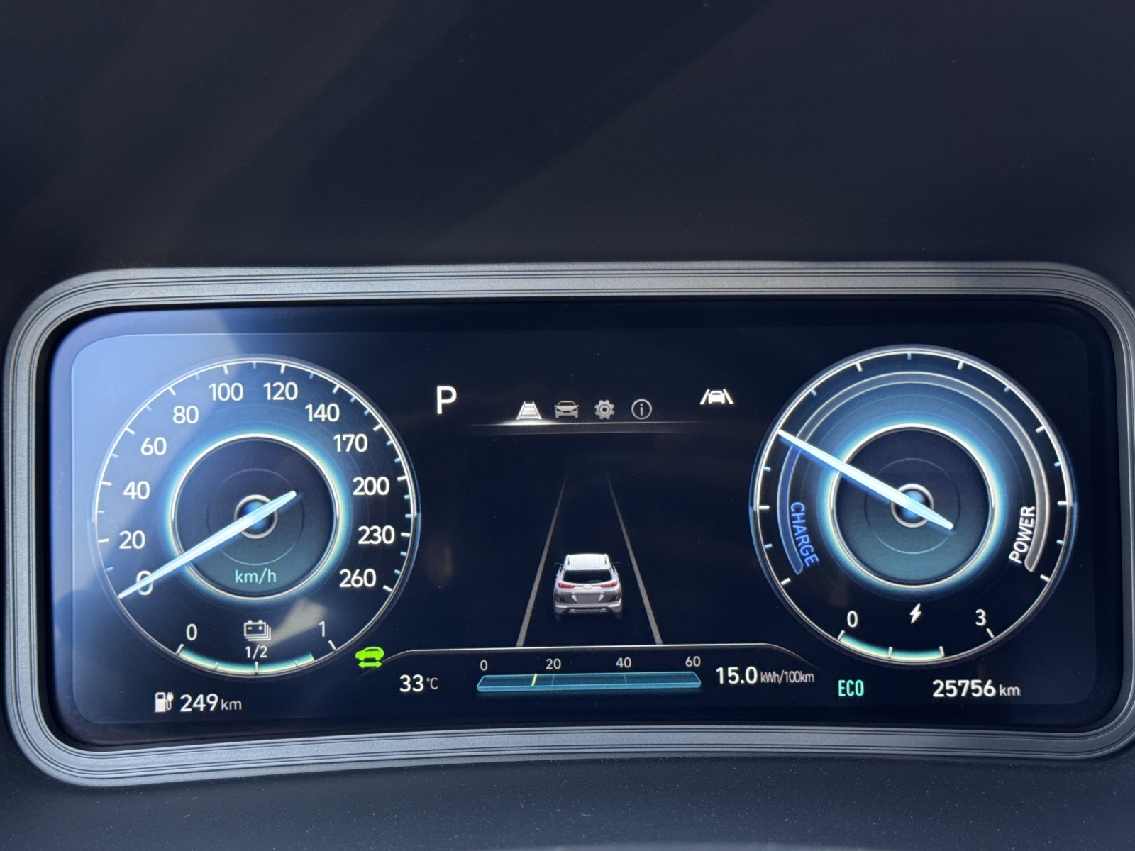 Hyundai Kona 48 kWh 2022 m. Elektromobilis 12