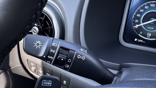 Hyundai Kona 48 kWh 2022 m. Elektromobilis 15