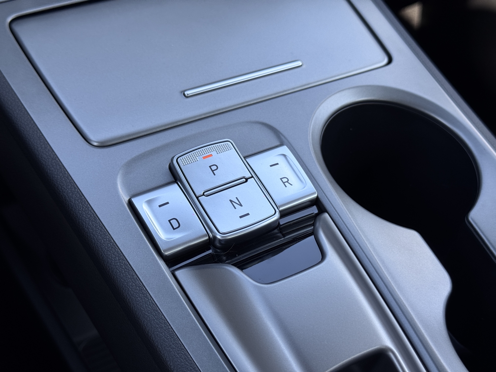 Hyundai Kona 48 kWh 2022 m. Elektromobilis 25