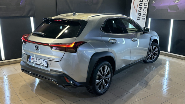 Lexus UX 250h 2.0 F-Sport Design 2023 m. 2