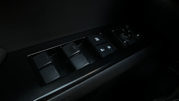 Lexus UX 250h 2.0 F-Sport Design 2023 m. 26