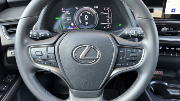 Lexus UX 250h 2.0 F-Sport Design 2023 m. 6