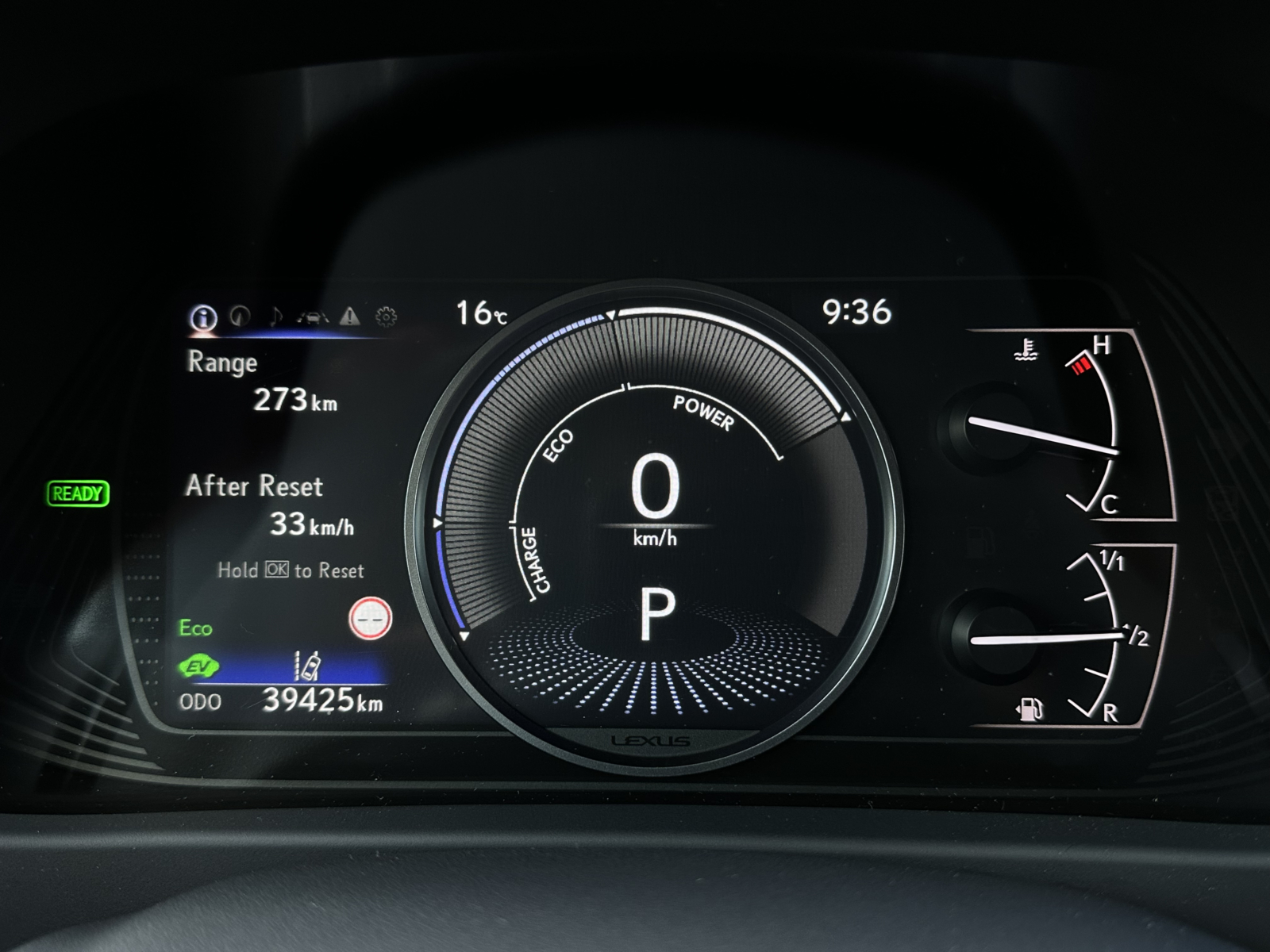 Lexus UX 250h 2.0 F-Sport Design 2023 m. 7
