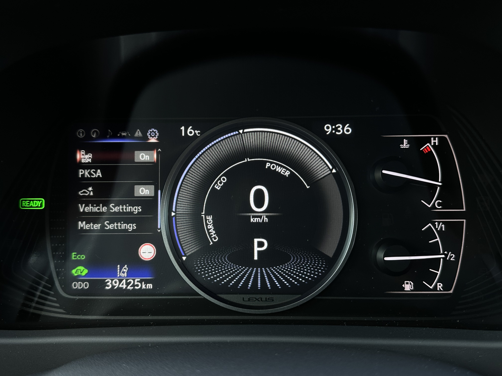 Lexus UX 250h 2.0 F-Sport Design 2023 m. 9