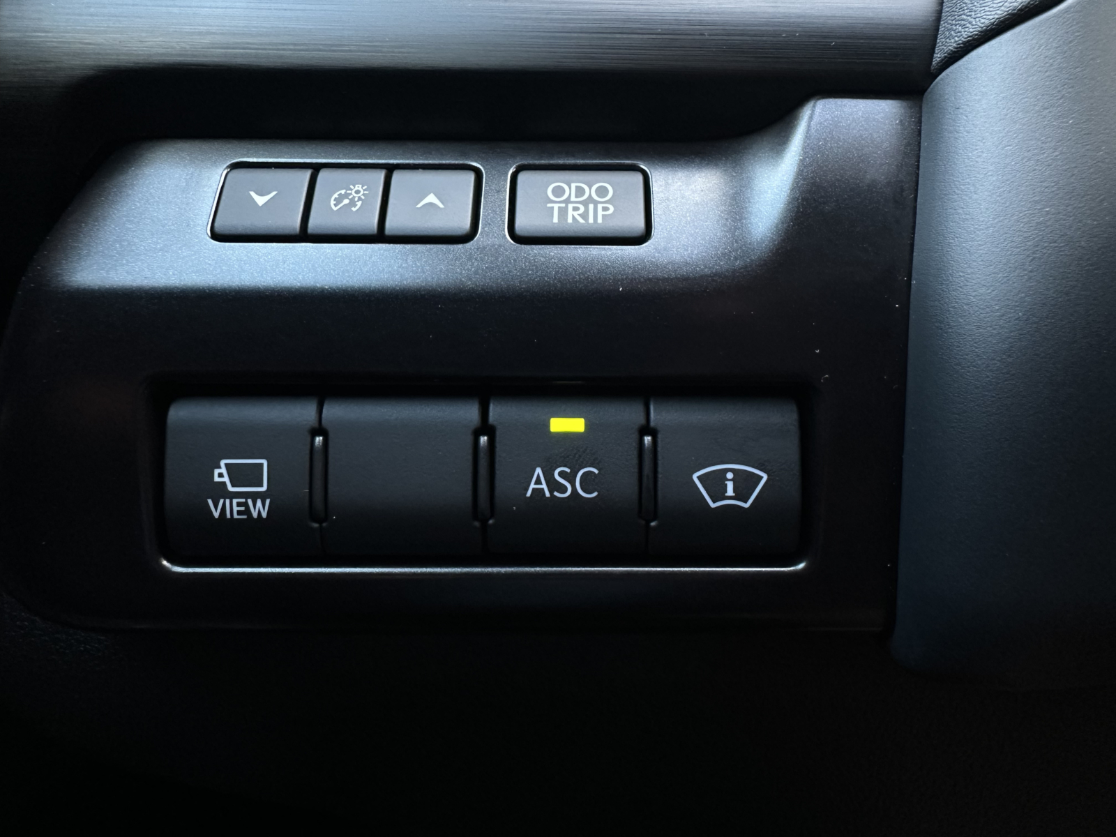Lexus UX 300h 2.0 F-Sport AWD 2024 m. 31