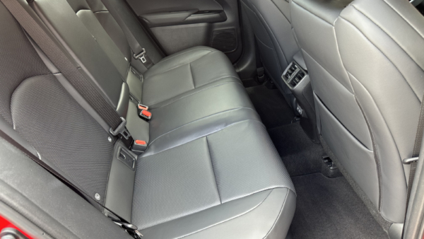 Lexus UX 300h 2.0 F-Sport AWD 2024 m. 5