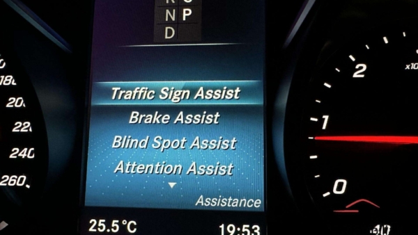 Mercedes-Benz V300 2.0 4Matic AMG 2021 m. 20