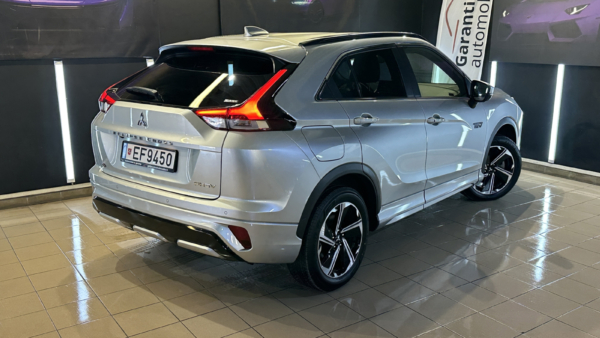 Mitsubishi Eclipse Cross 2,4 PHEV 4WD 2022 m. Įkraunamas hibridas. 2