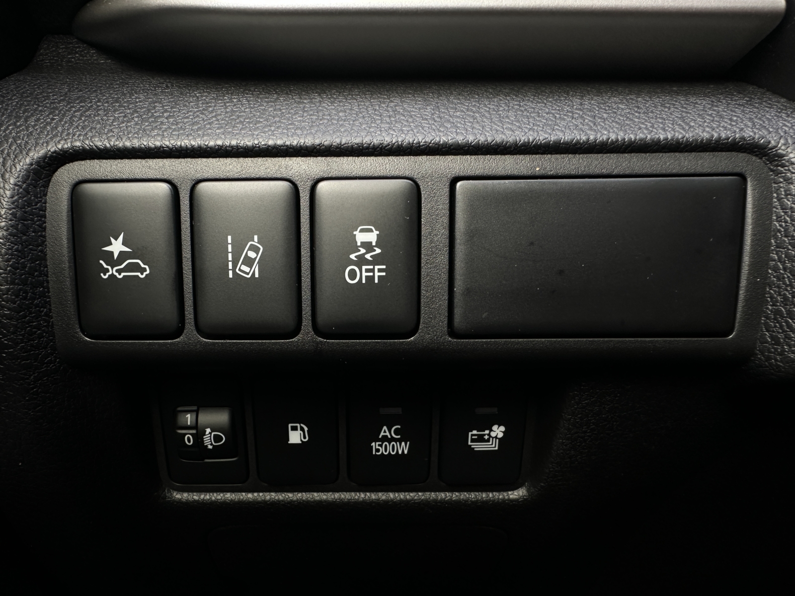 Mitsubishi Eclipse Cross 2,4 PHEV 4WD 2022 m. Įkraunamas hibridas. 21