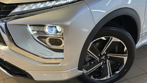 Mitsubishi Eclipse Cross 2,4 PHEV 4WD 2022 m. Įkraunamas hibridas. 30