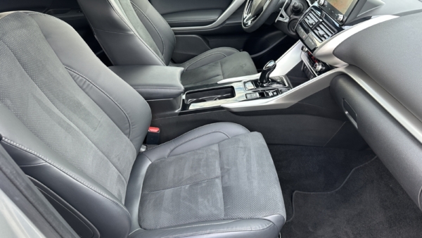 Mitsubishi Eclipse Cross 2,4 PHEV 4WD 2022 m. Įkraunamas hibridas. 4