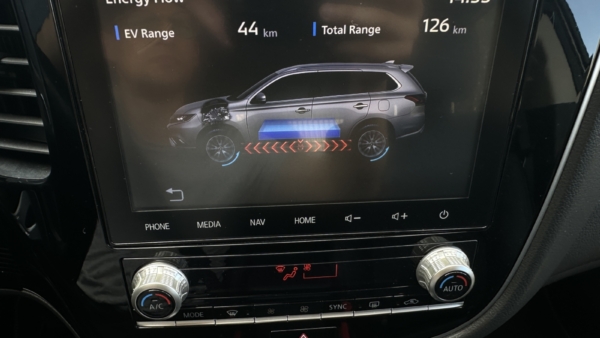 Mitsubishi Outlander 2.4 PHEV 4WD 2020 m. Įkraunamas hibridas. 16