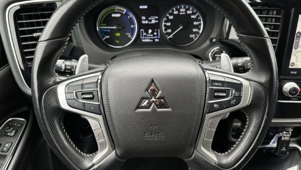 Mitsubishi Outlander 2.4 PHEV 4WD 2020 m. Įkraunamas hibridas. 6
