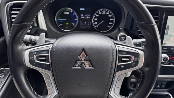 Mitsubishi Outlander 2.4 PHEV 4WD 2021 m. Įkraunamas hibridas. 14