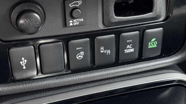 Mitsubishi Outlander 2.4 PHEV 4WD 2021 m. Įkraunamas hibridas. 26