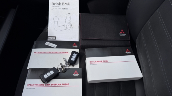 Mitsubishi Outlander 2.4 PHEV 4WD 2021 m. Įkraunamas hibridas. 31