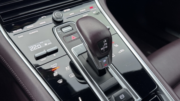 Porsche Panamera 4 3.0 2018 m. 25