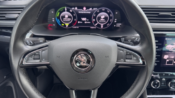 Skoda Superb 1,4 iV Plug-in Laurin&Klement 2020 m. Įkraunamas hibridas 15