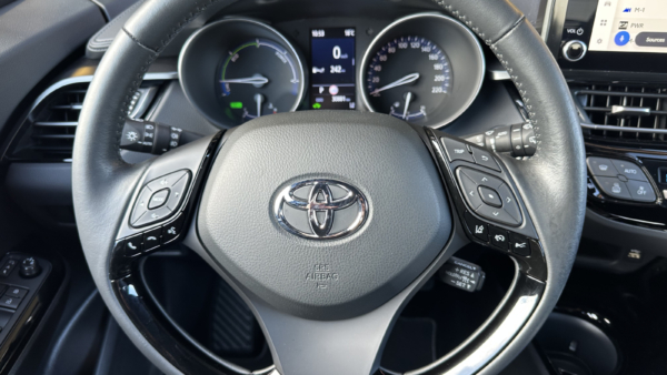 Toyota C-HR 1.8 Hybrid C-LUB 2022m. 6