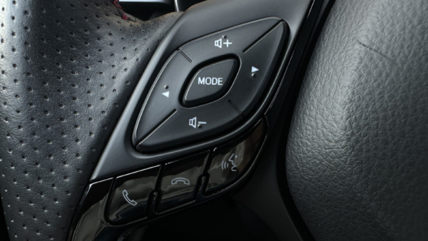 Toyota C-HR 1.8 Hybrid GR Sport 2023m. 10