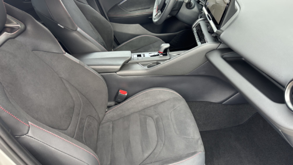 Toyota C-HR AWD-i 2.0 Hybrid GR Sport 2024 m. 3