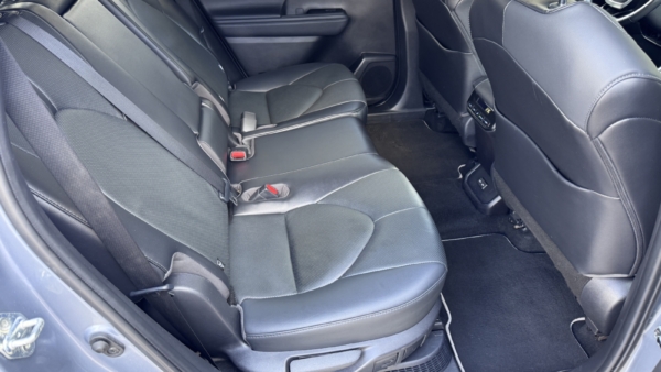 Toyota Highlander 2.5 Hybrid Executive AWD-i 2022 m. 7 vietos 12