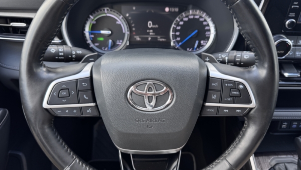 Toyota Highlander 2.5 Hybrid Executive AWD-i 2022 m. 7 vietos 17