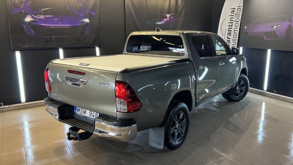Toyota Hilux 2,8 AT Active + Cover paketas 2023 m. 2