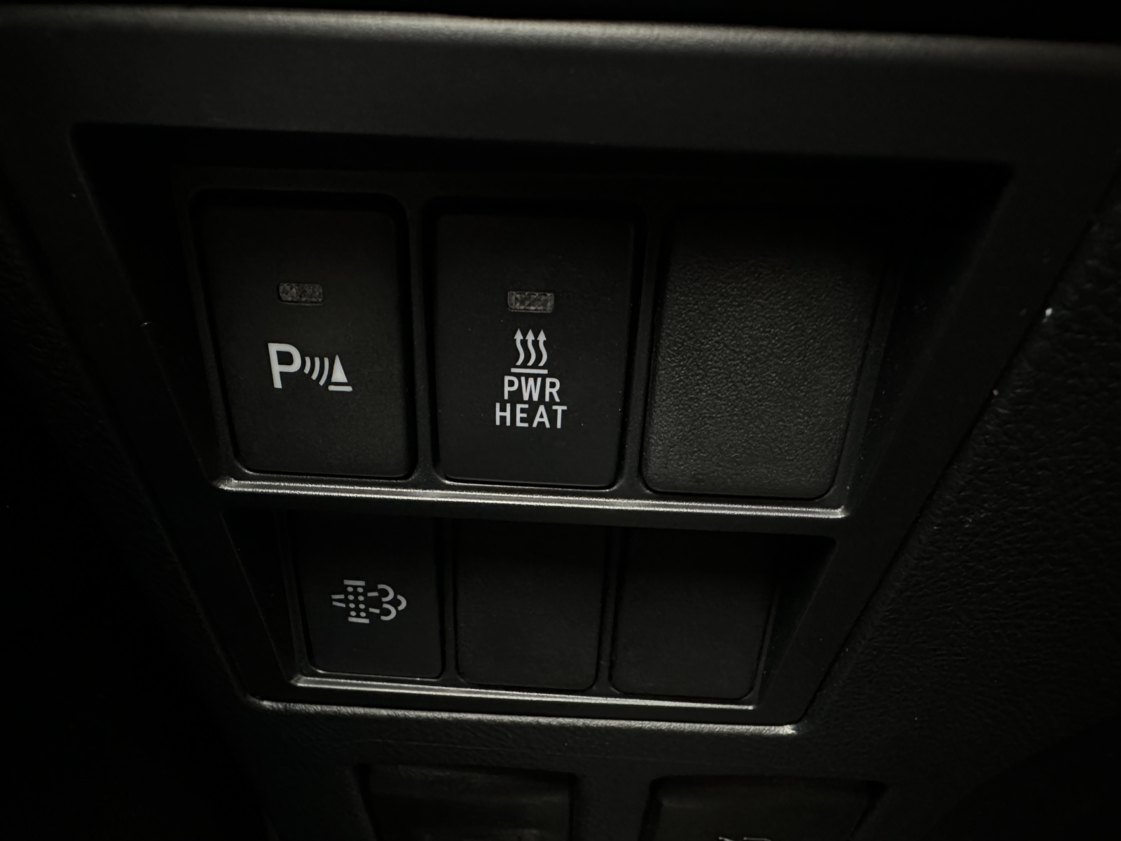 Toyota Hilux 2,8 AT Invicible 2023 m. 21