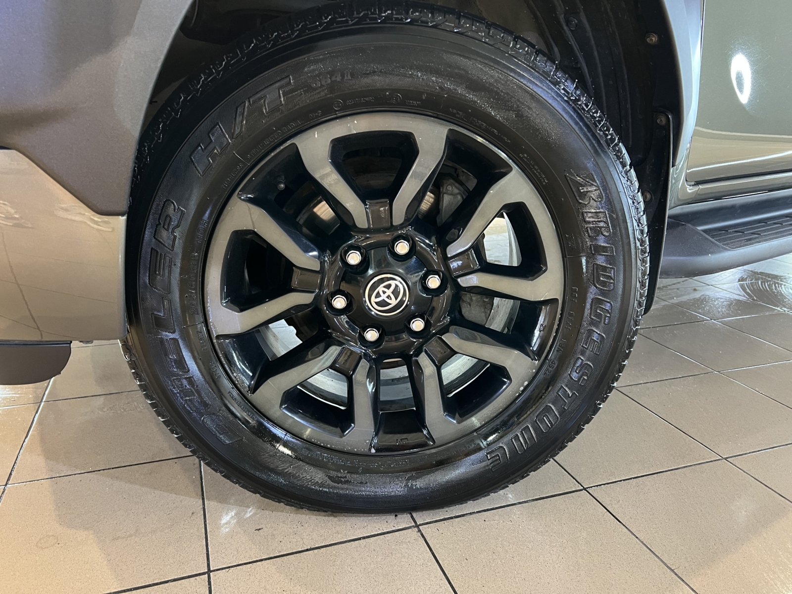Toyota Hilux 2,8 AT Invicible 2023 m. 26