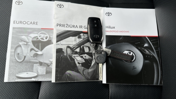 Toyota Hilux 2,8 AT Invicible 2023 m. 29