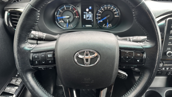 Toyota Hilux 2,8 AT Invicible 2023 m. 6