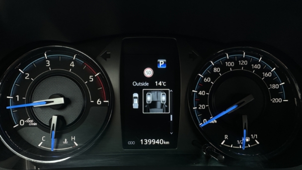 Toyota Hilux 2,8 AT Invicible 2023 m. 7