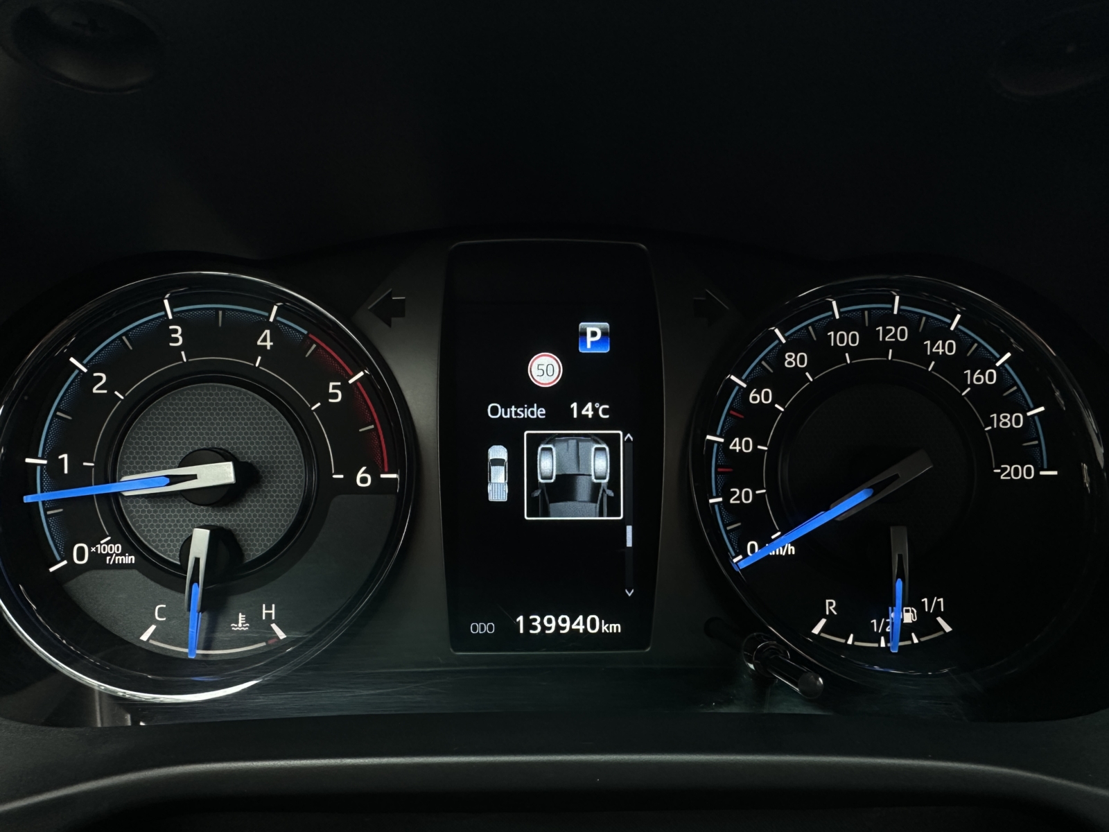 Toyota Hilux 2,8 AT Invicible 2023 m. 7