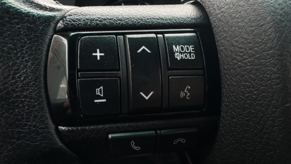 Toyota Hilux 2,8 AT Invicible 2023 m. 9