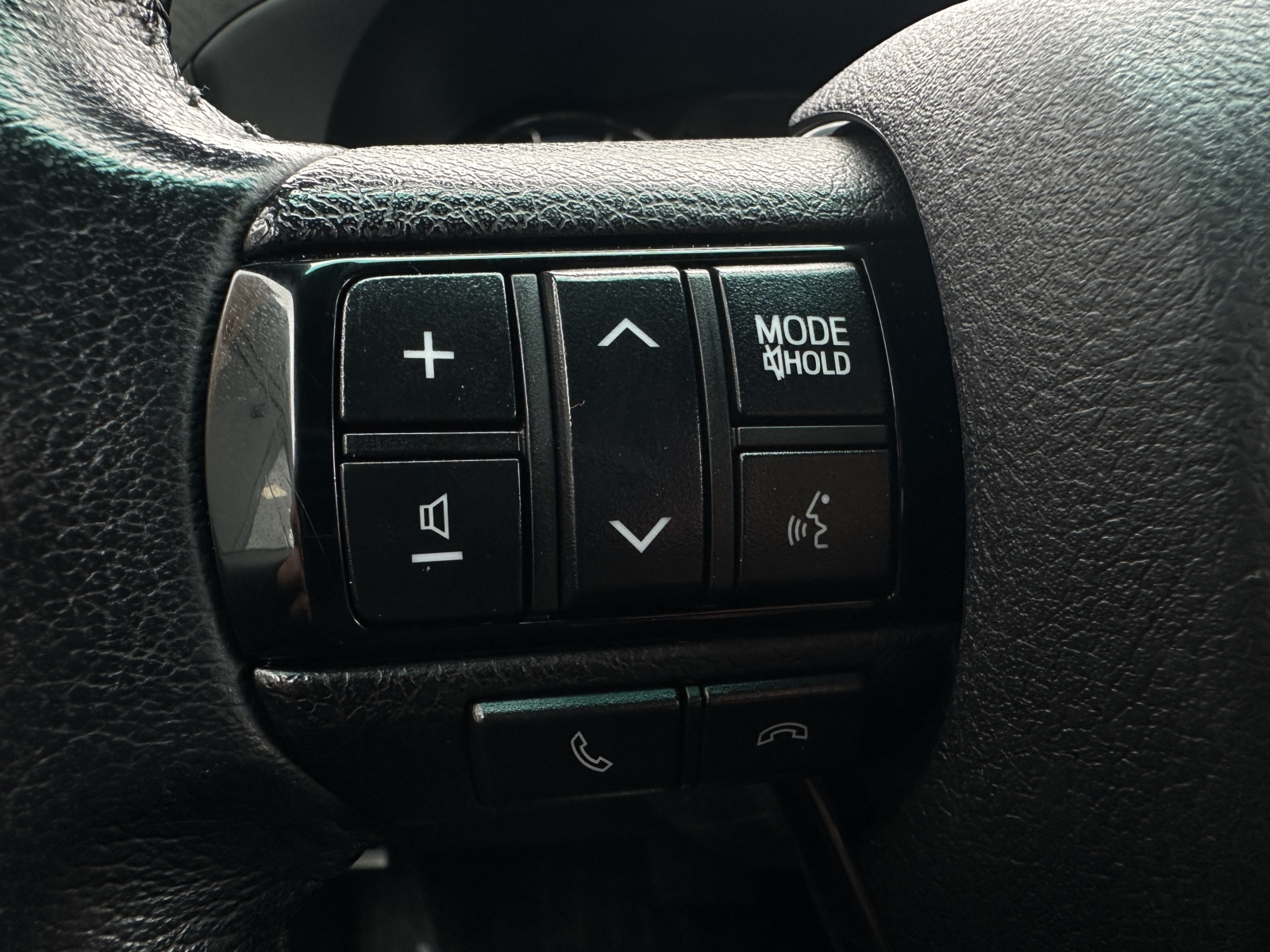 Toyota Hilux 2,8 AT Invicible 2023 m. 9