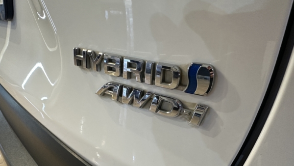 Toyota RAV4 2.5 Hybrid Dynamic AWD 2023 m. 26