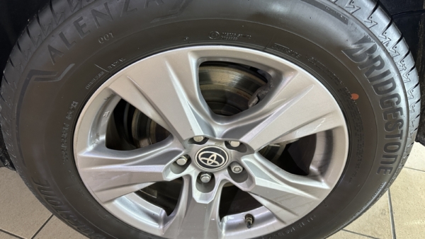Toyota RAV4 2.5 Hybrid Dynamic AWD 2023 m. 28