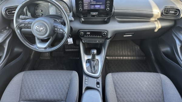 Toyota Yaris 1.5 Hybrid Active 2023 m. 1